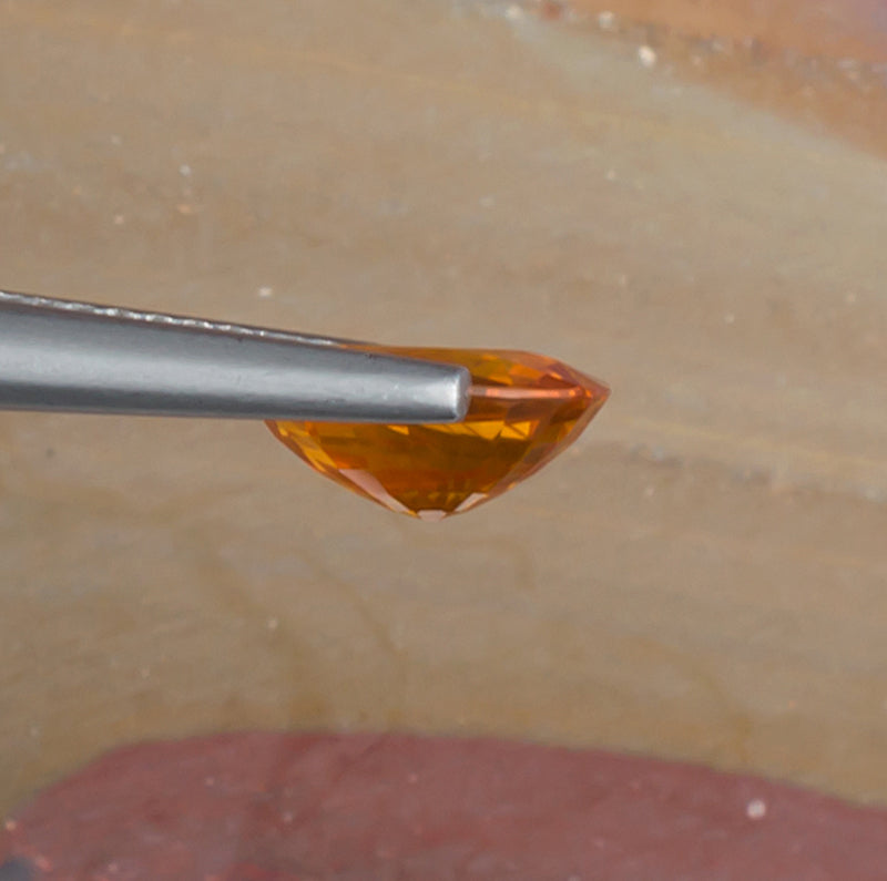 2.06ct Yellow Sapphire Colored Gemstone Side View Natural Background