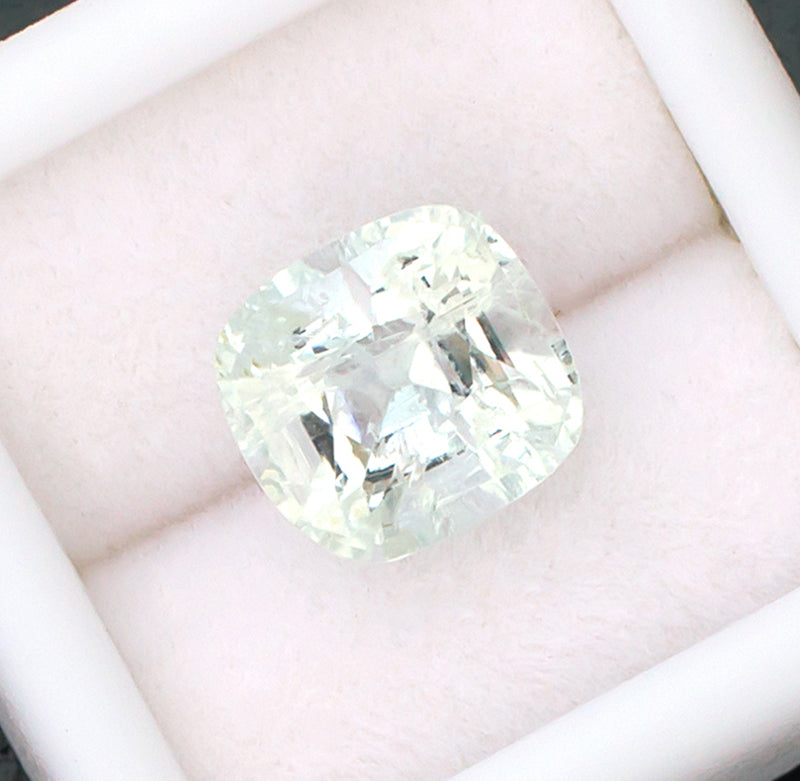 3.50ct Aquamarine Colored Gemstone Top View White Background