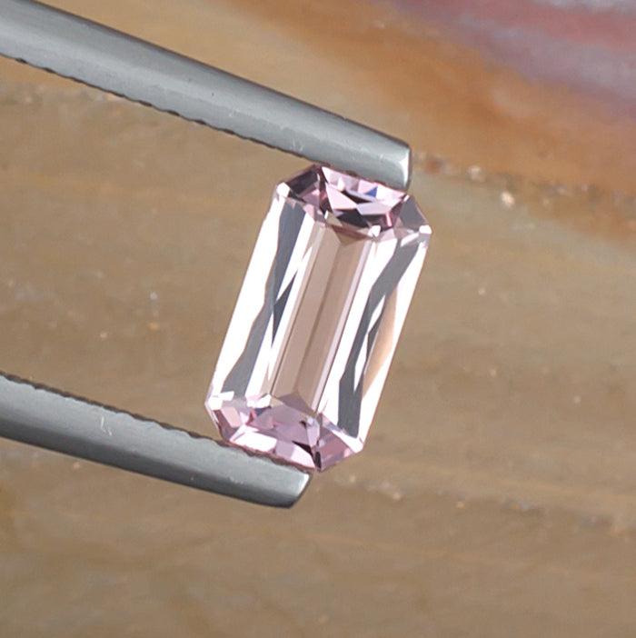 1.01ct Morganite Colored Gemstone Top View II Natural Background 
