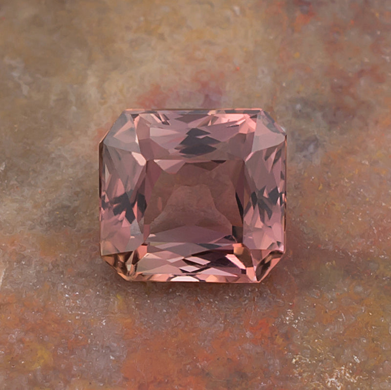 2.42ct-Pink-Tourmaline-Colored-Gemstone-Top-View-Natural-Background-R-21421
