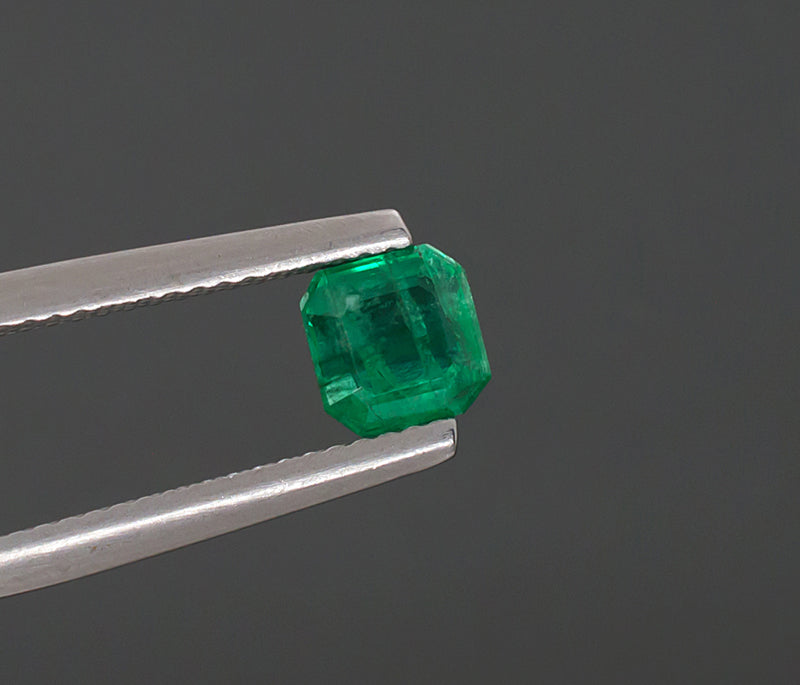 0,86 ct Émeraude