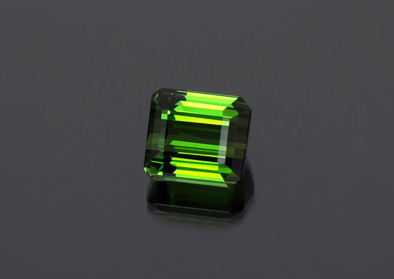 8,93 ct grüner Turmalin