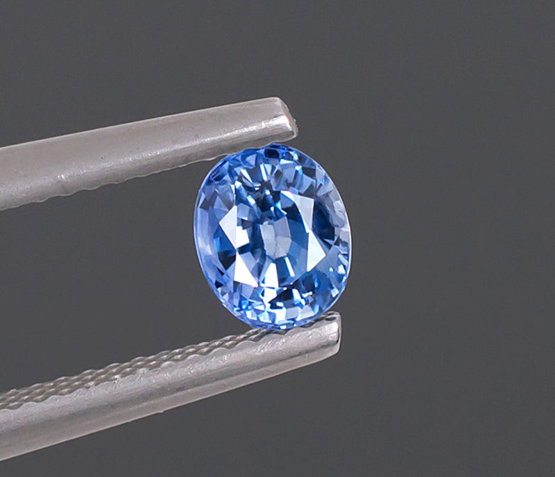 1,12 ct blauer Saphir