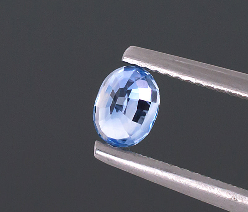 1,12 ct blauer Saphir