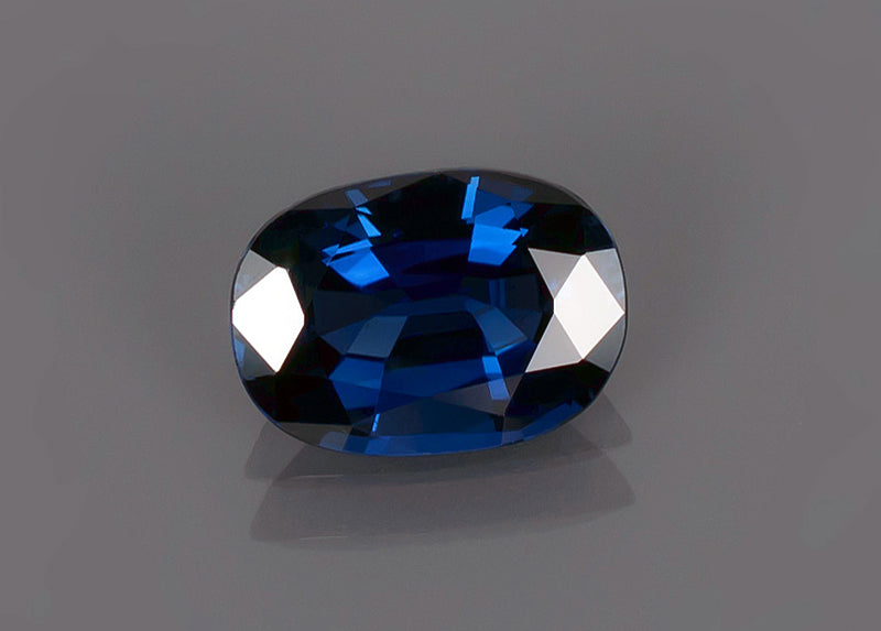 1,61 ct blauer Saphir