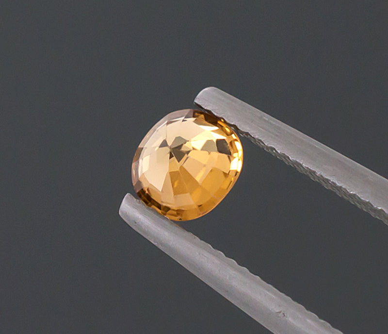 1,28 ct goldener Zirkon