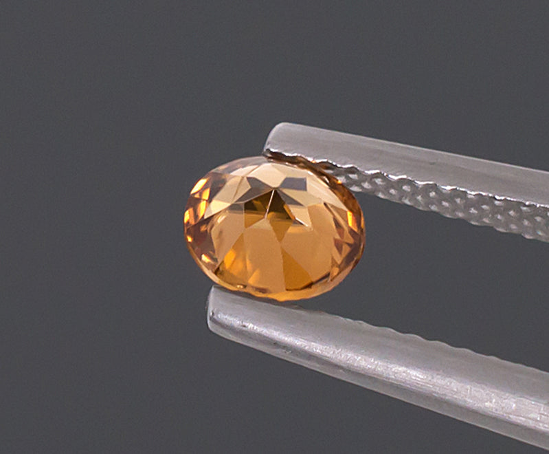 0.91ct Golden Zircon