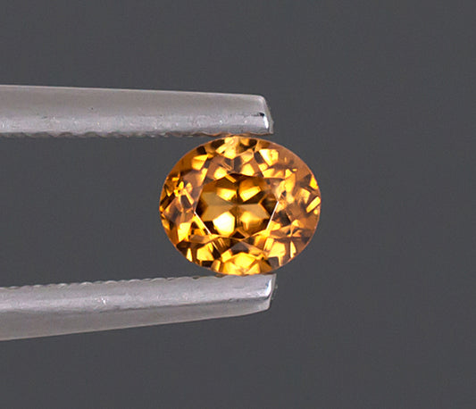 0,91 ct goldener Zirkon