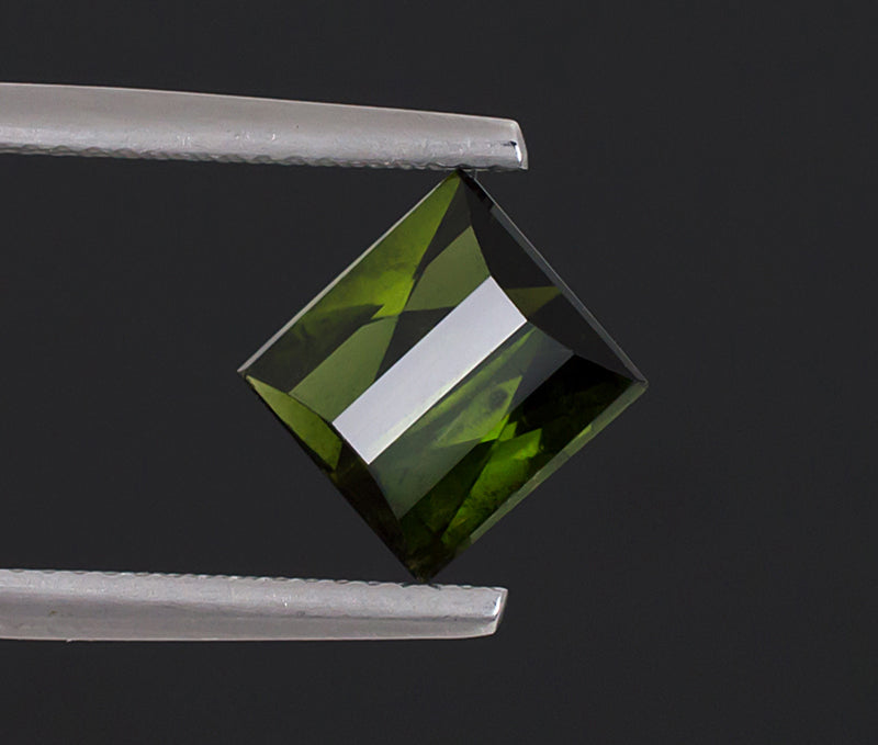 Tourmaline verte de 2,67 ct