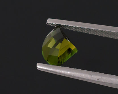 Tourmaline verte de 1,84 ct