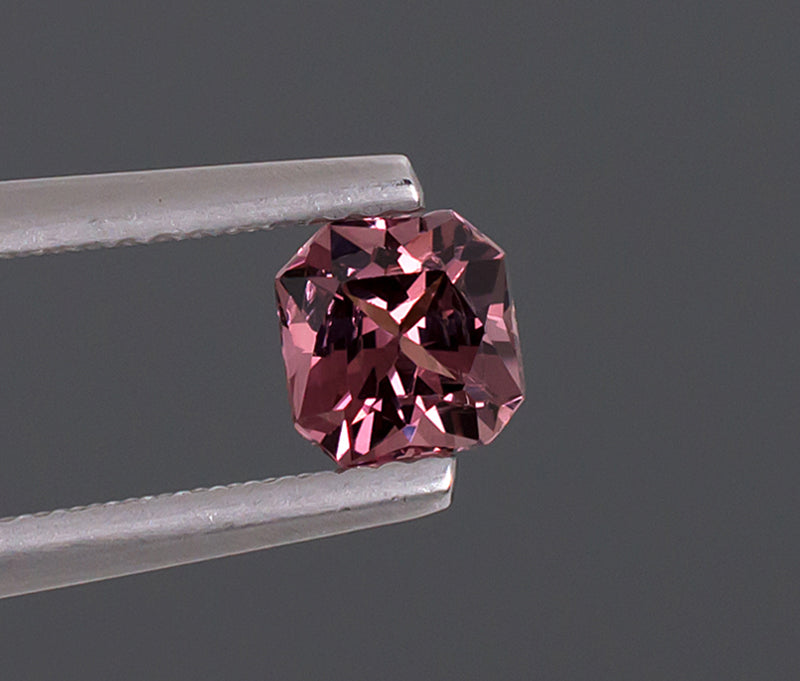 1,04 ct rosa Spinell