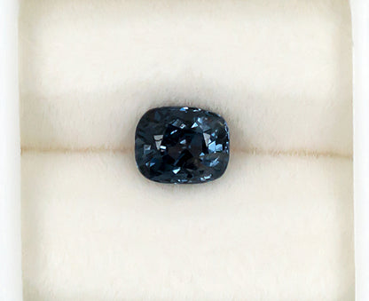 1,10 ct blauer Spinell