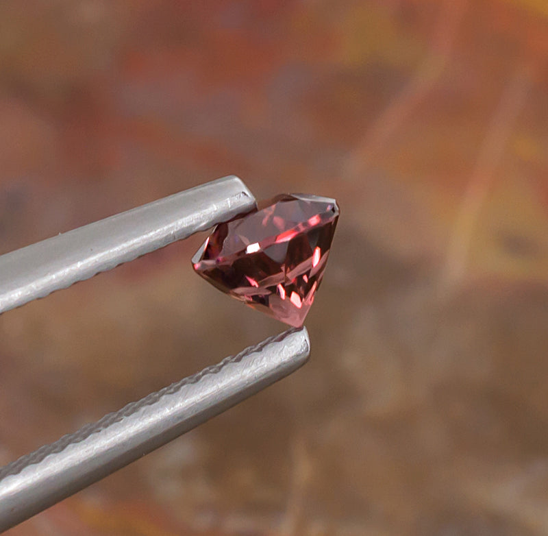 Zircone rose 1,21 ct