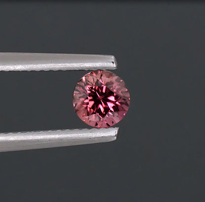 1,21 ct rosa Zirkon