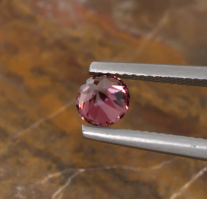 Zircone rose 1,21 ct