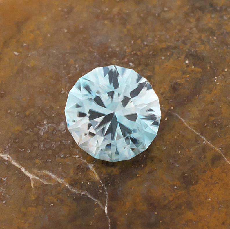 1,49 ct blauer Zirkon