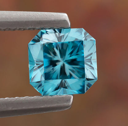 1,54 ct blauer Zirkon