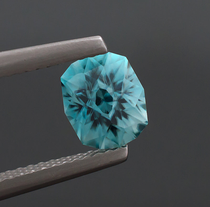 2,19 ct blauer Zirkon