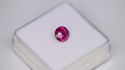 2.21ct Umbalite Garnet Video 
