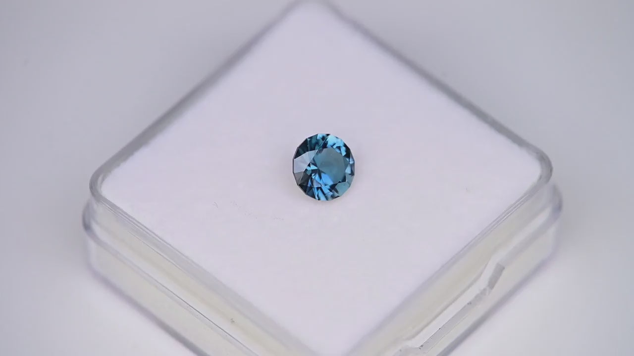 1.24ct Blue Topaz Colored Gemstone Movie 
